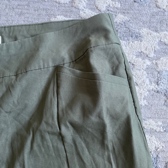 Soft Surroundings pants women’s 3 green pull on stretch straight leg Bk Pocket - Picture 5 of 7